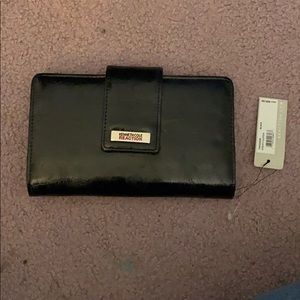 Black wallet